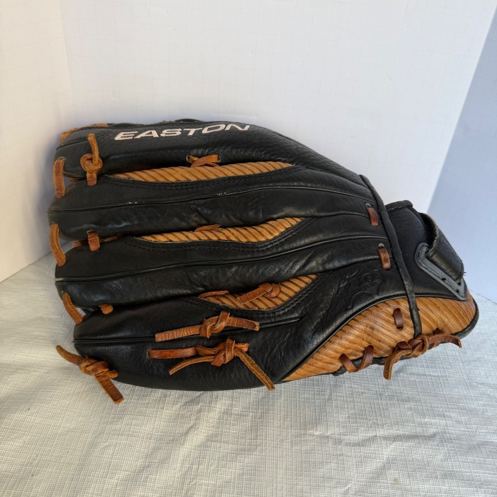 Easton Steer Hide 14 Inch Baseball Softball Glove Black Tan Basket Web SLV14